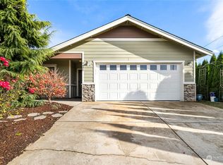 4970 Sunset Park Pl, Ferndale, WA 98248
