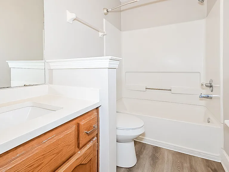 1483 S Goodlett Grove Cv — Photo 15