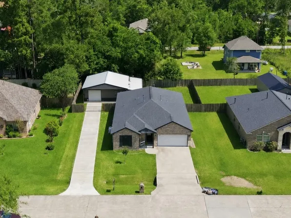 2102 Papoose Trl, Crosby, TX 77532