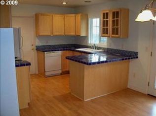 11395 SW 13th St, Beaverton, OR 97005