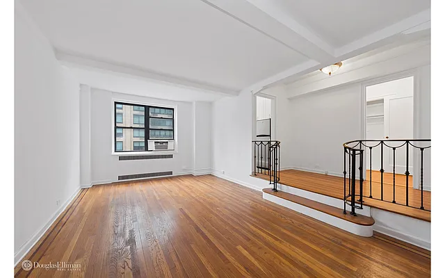 Rented by Douglas Elliman | media 38