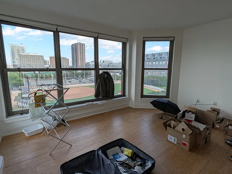 60 Malvern St #410 — Photo 8