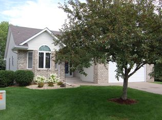 12821 Jonquil St NW, Coon Rapids, MN 55448