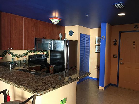 2nd image of 255 Evernia Street #Ph-1518