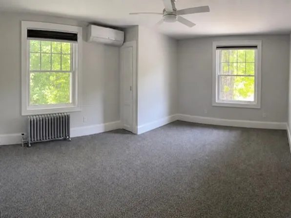229 Highland Ave, Attleboro, MA 02703