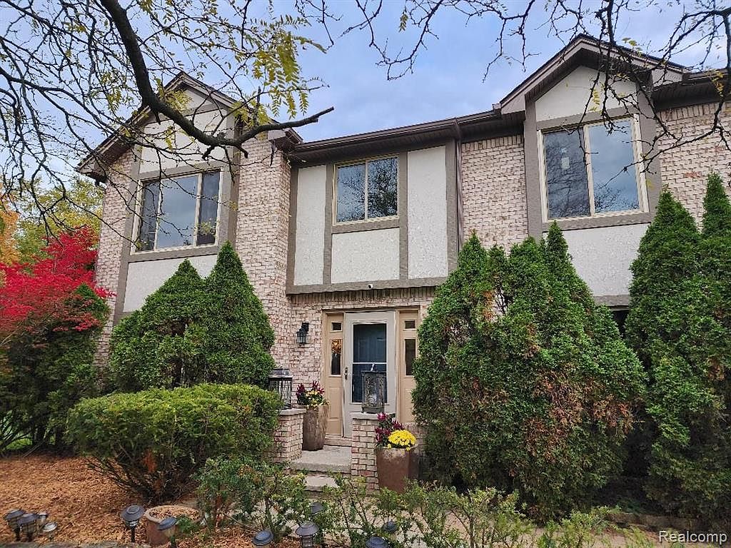 17194 Cameron Dr, Northville, MI 48168 Zillow