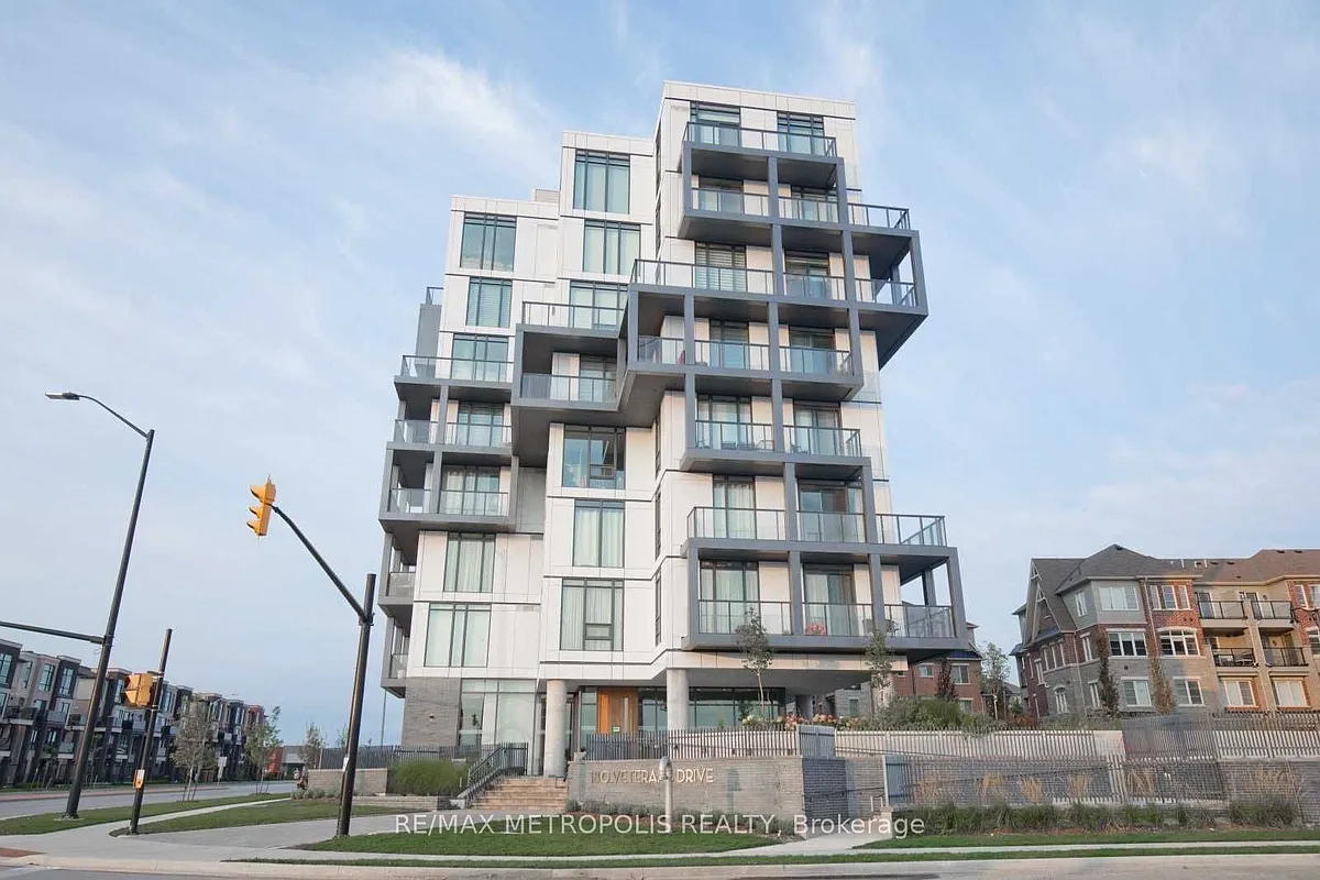 Building Photo - 180 Veterans Dr #209