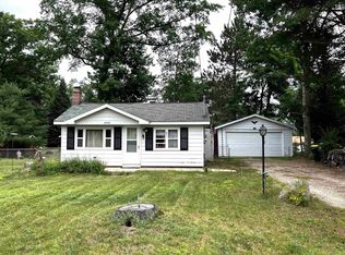 10407 E Madison Rd, Saint Helen, MI 48656