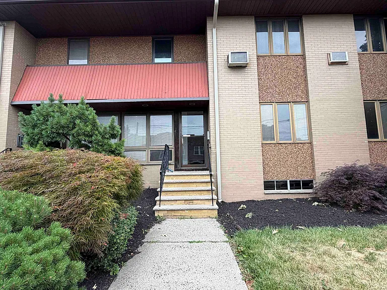 387 Union Ave #391 — Photo 12