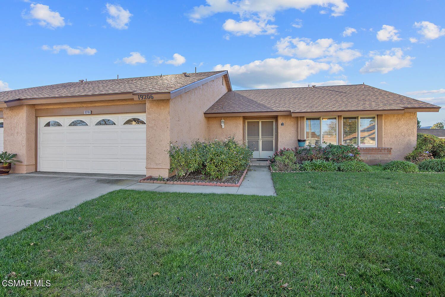 19206 Village 19