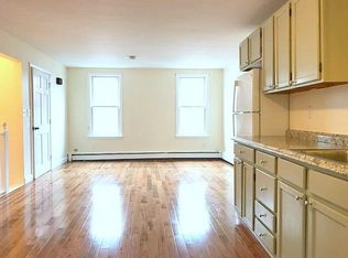 11 Russell St, Charlestown, MA 02129