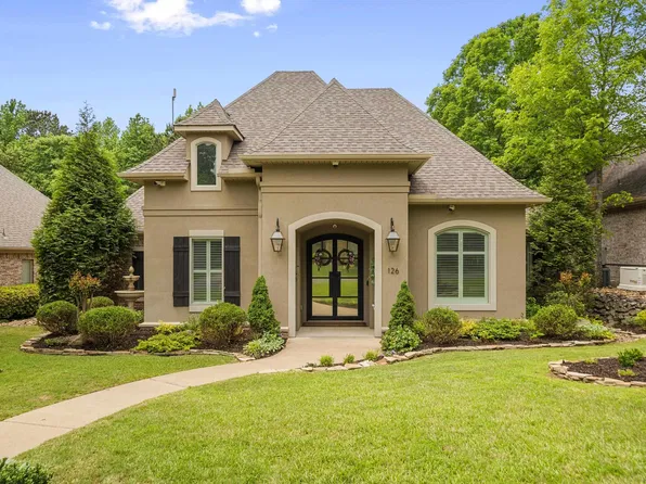 126 Gardens Gate Cir, Hot Springs, AR 71913