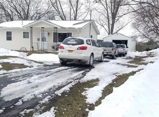 71 Center St, Waterloo, NY 13165