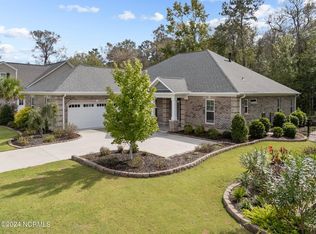 8224 Oak Abbey Trl NE, Leland, NC 28451