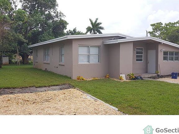 2nd image of 1106 NW 14th Ct