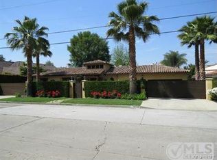 14735 Sutton St, Sherman Oaks, CA 91403