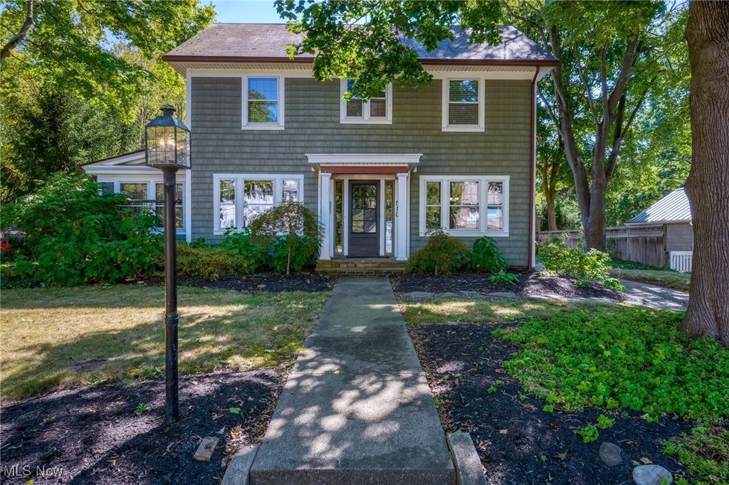 Real estate listing image