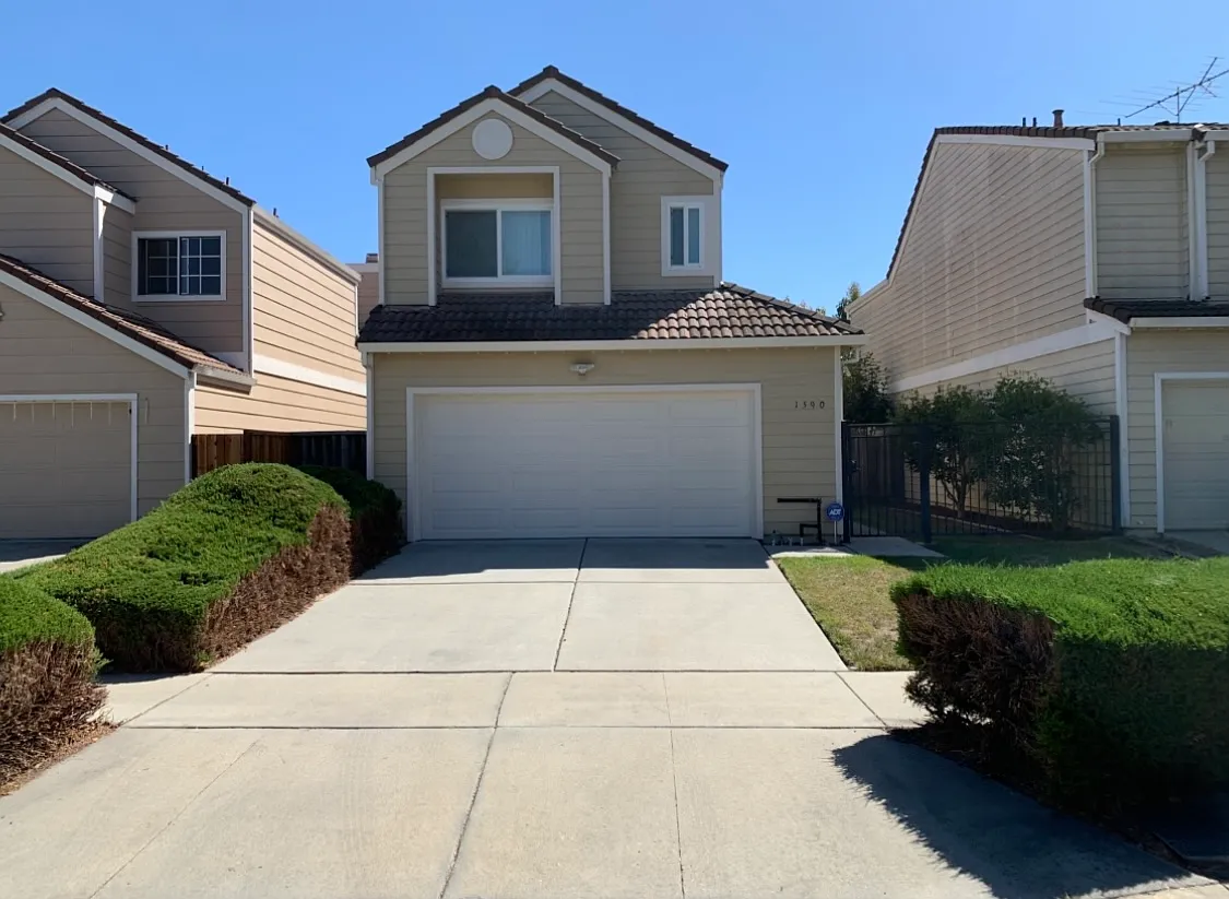 3 bed, 1491 sqft, $4,450 — Photo 1