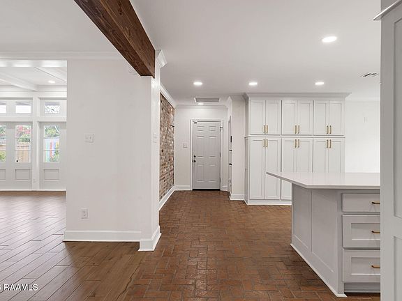 4th image of 617 Claymore Dr