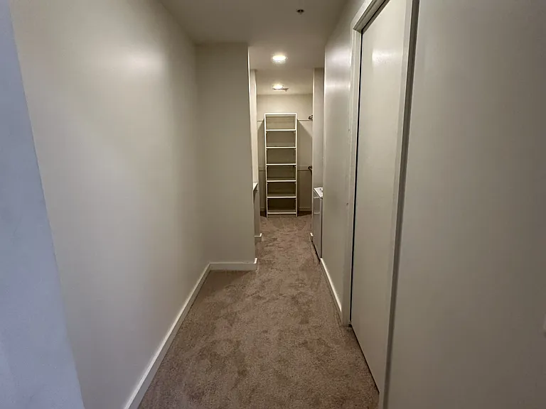 1319 Leavenworth St #211 — Photo 5