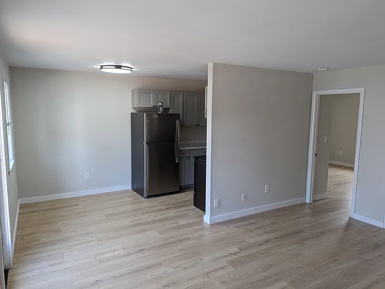 139 Union St — Photo 35