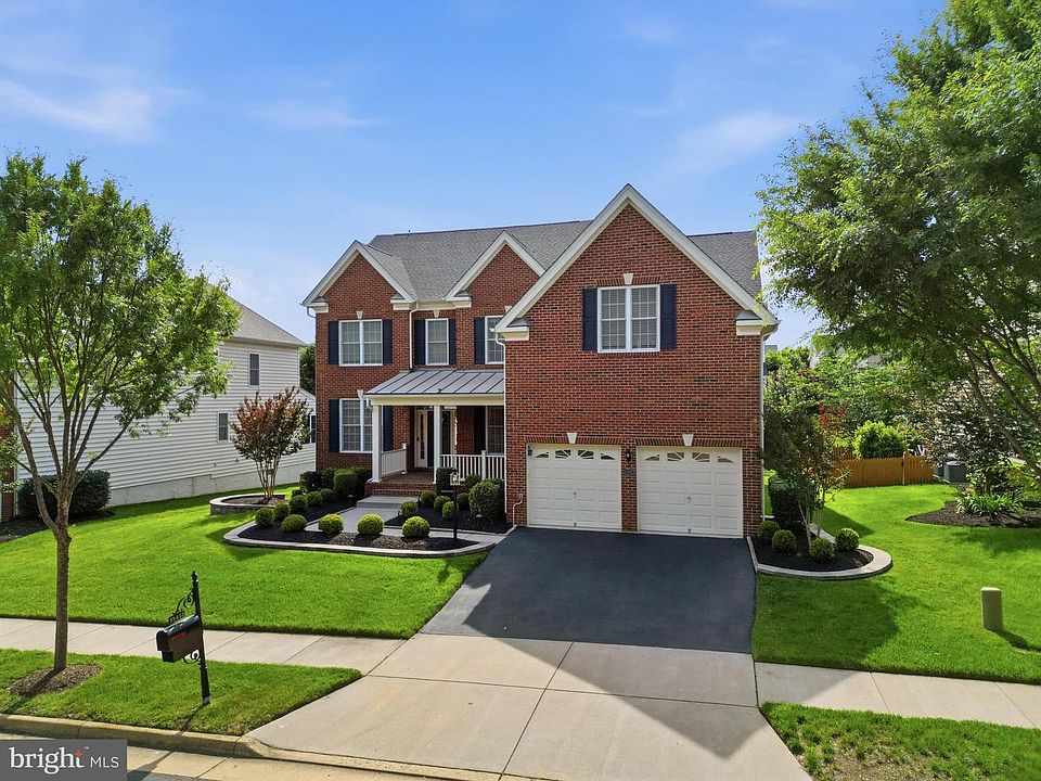 1st image of 15413 Admiral Baker Cir