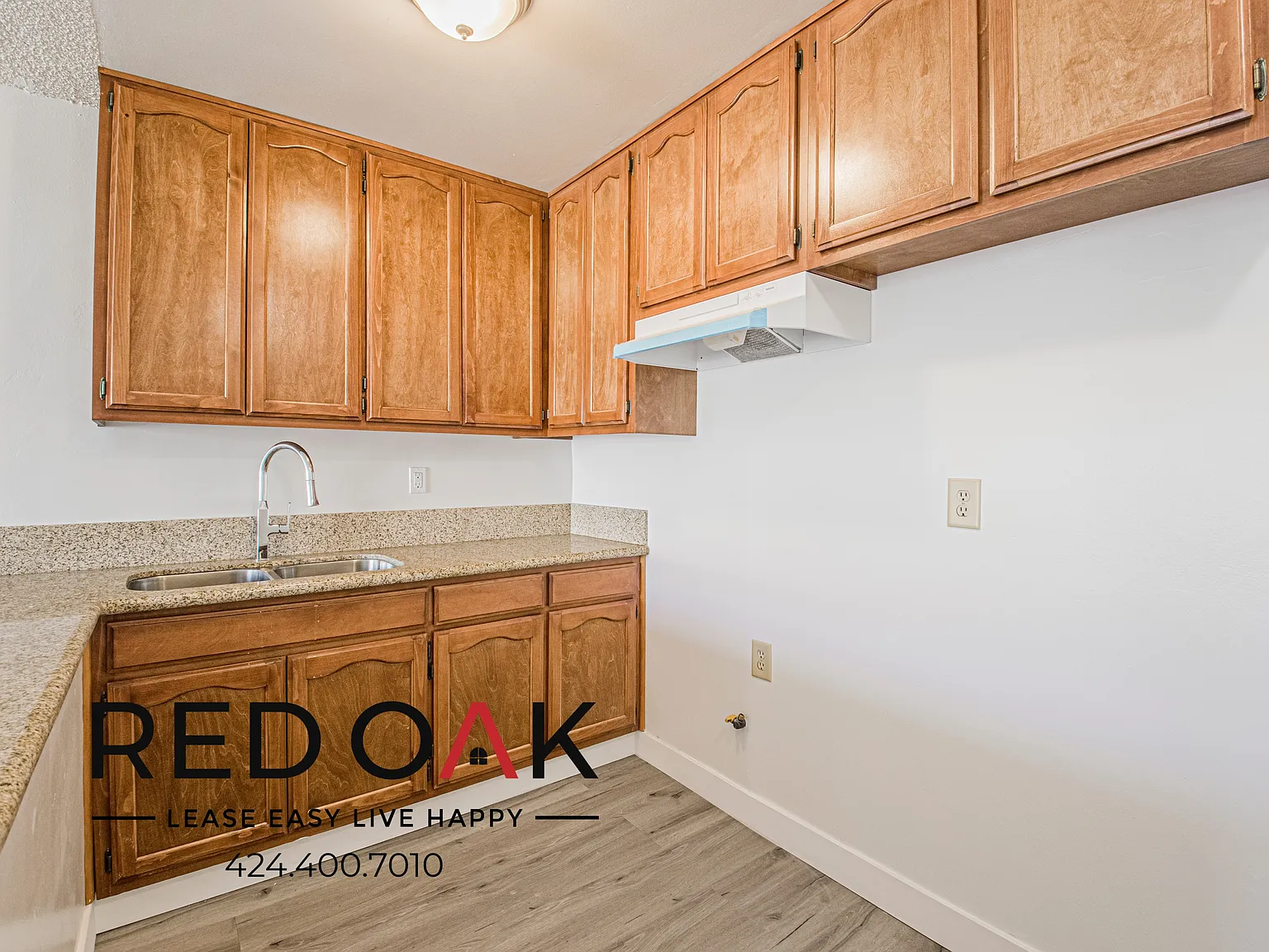 Charming One Bedroom with Fresh Paint and Natural Light ~ In East Hollywood! — Photo 4