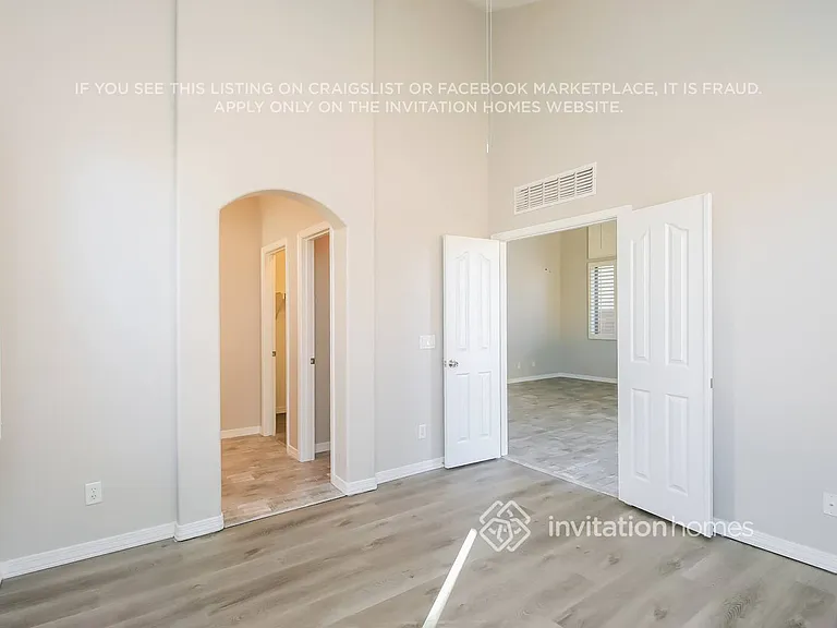 9912 E Escondido Ave — Photo 7