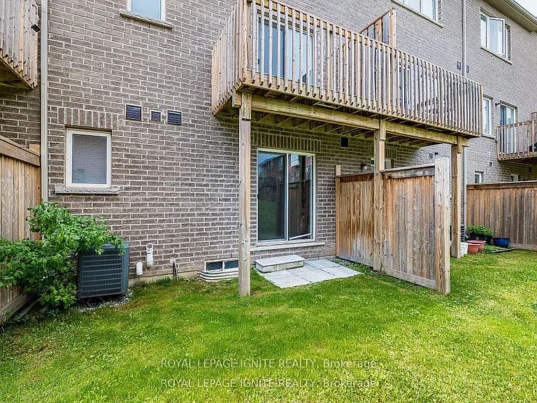 37 Aspen Hills Rd — Photo 35