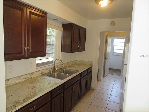 3rd image of 2764 Beal St