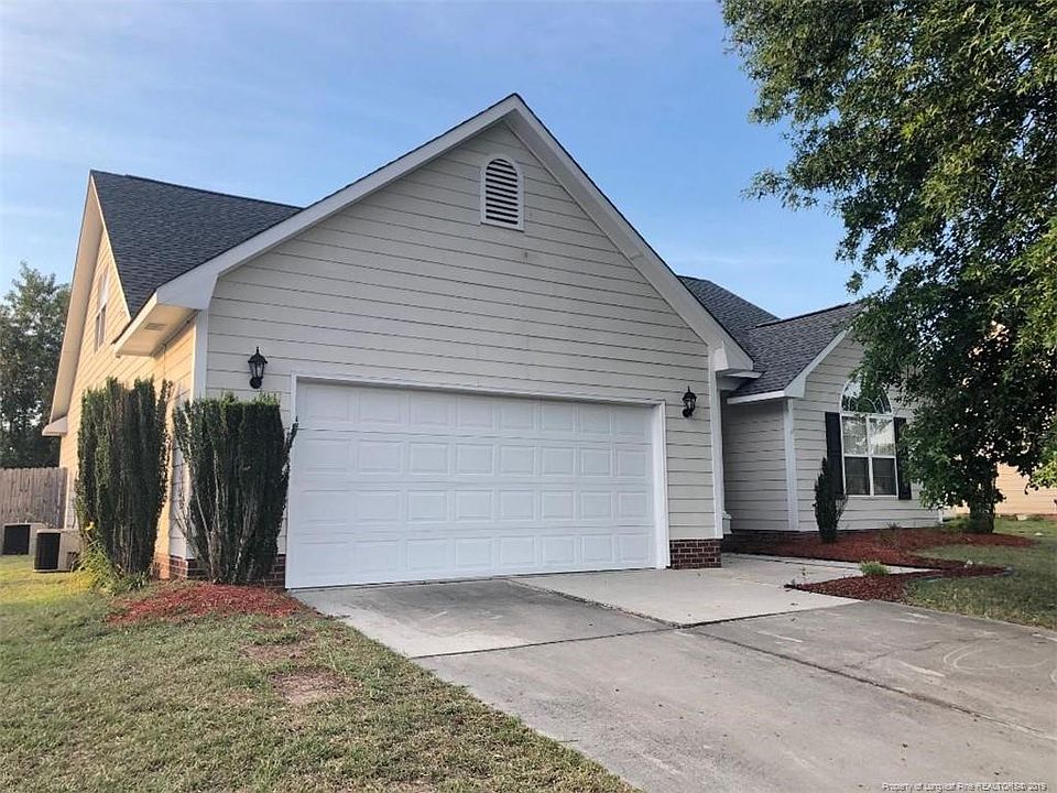 1st image of 5516 Walking Trail Way