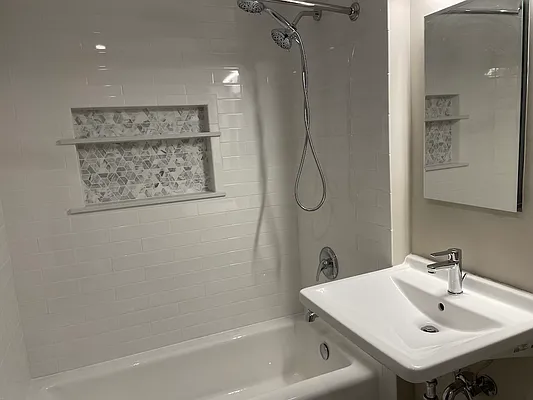 Rented by Owner | media 12