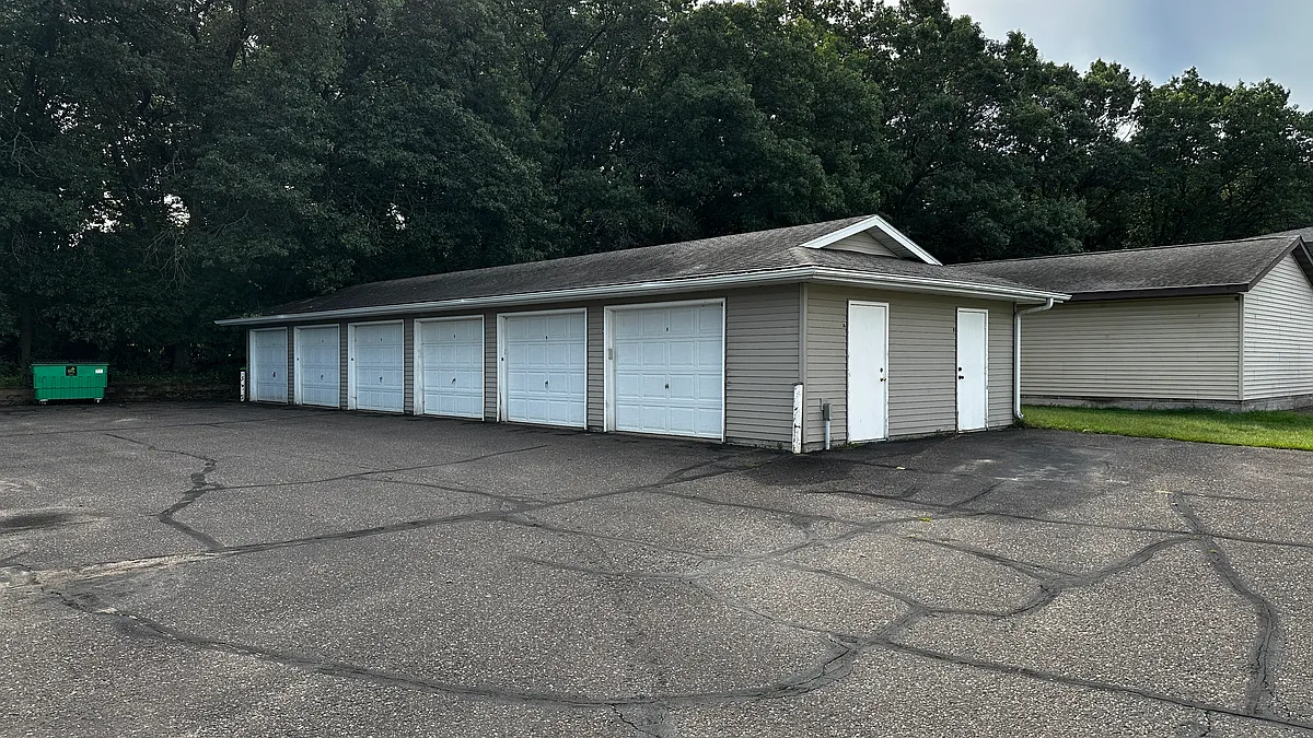 Building Photo - 208 Bowman Ln #4