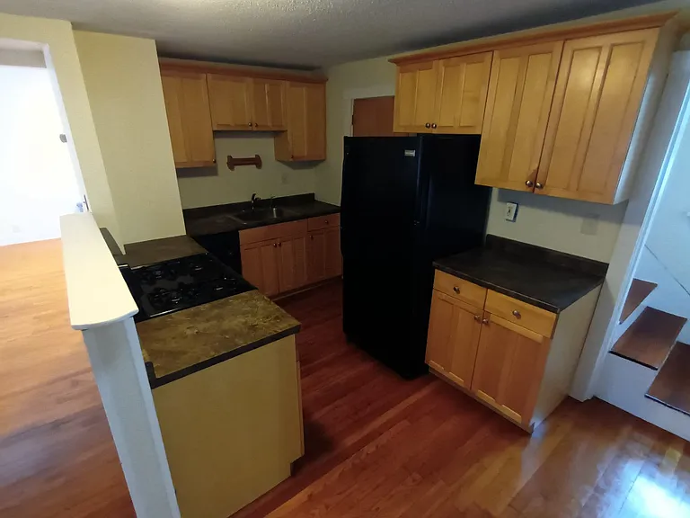 4 Park St #1 — Photo 26