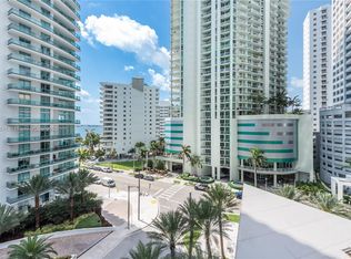 1300 Brickell Bay Dr APT 806, Miami, FL 33131