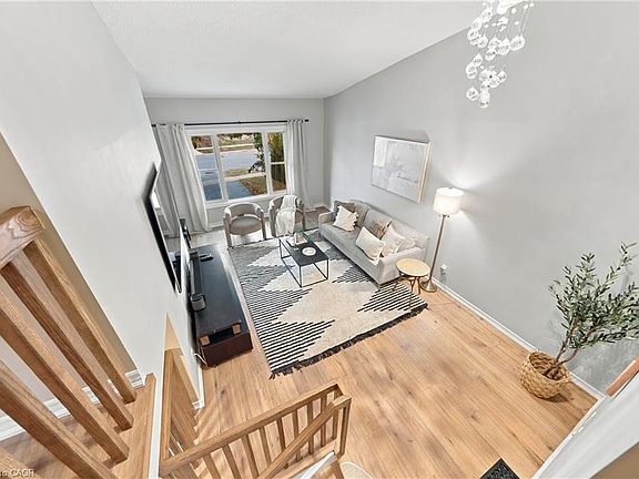 5th image of 3453 Hannibal Rd