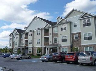 935 Tower Ridge Cir, Middletown, NY 10941