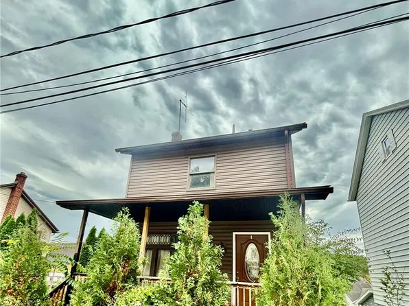 228 Center St, Lehighton, PA 18235