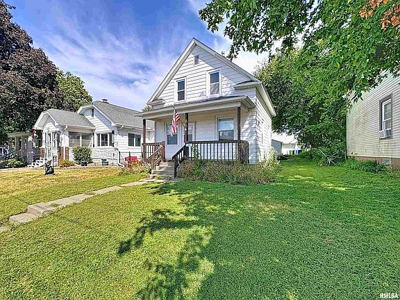 3rd image of 2221 Madison St