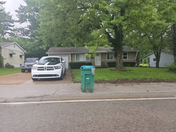 10206 Lilac Ave, Saint Louis, MO 63137