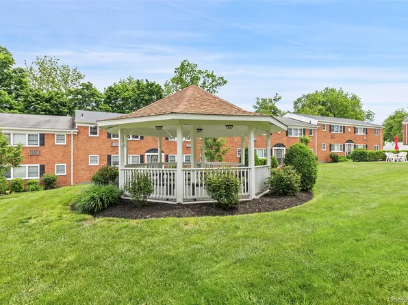 1879 Crompond Road #F3, Peekskill, NY 10566