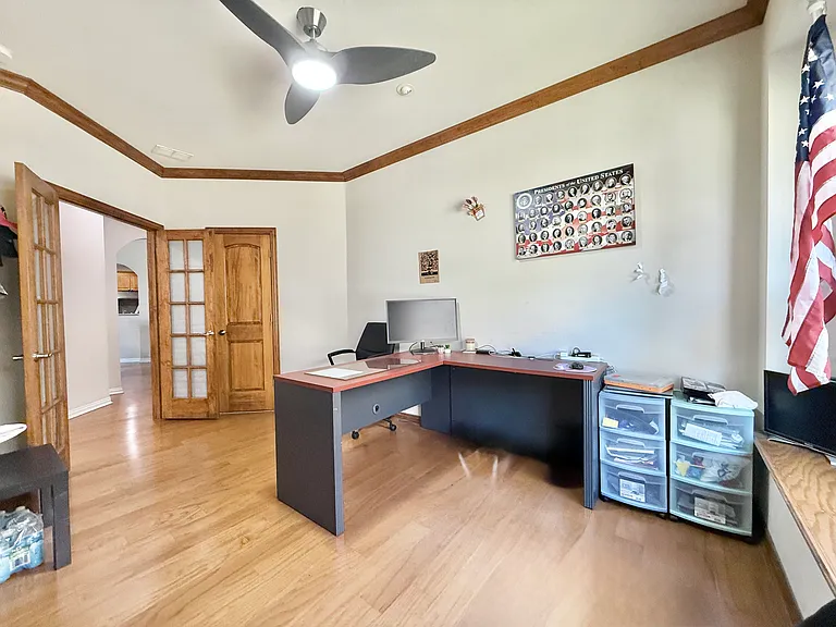 7430 Hidden Cove Ln — Photo 14
