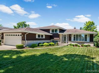 542 Home Ave, Itasca, IL 60143