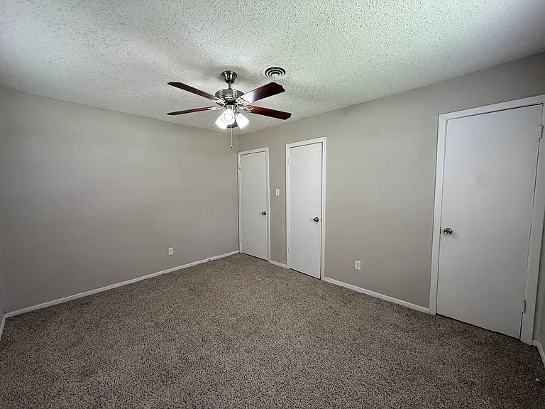3512 Bahamas Dr — Photo 14