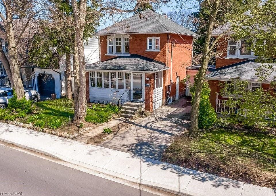 1st image of 2180 Caroline St