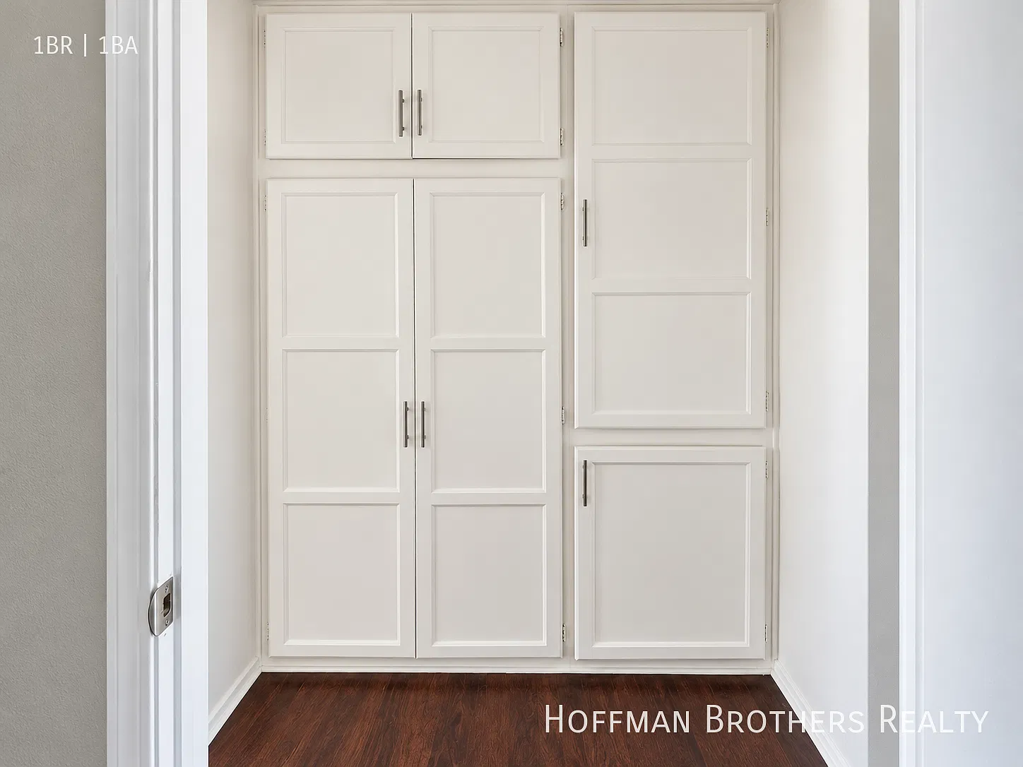 Renovated 1 Bedroom in Pico-Robertson with Parking, On-Site Laundry & Water Included! — Photo 4
