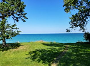 875 Sheridan Rd, Kenosha, WI 53140