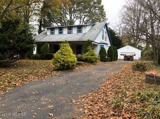 7 Buxton Ln, Riverside, CT 06878