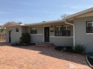 705 Palm Tree Rd, Jacksonville Beach, FL 32250