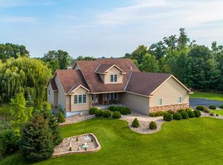 9804 226th Ln NW, Elk River, MN 55330